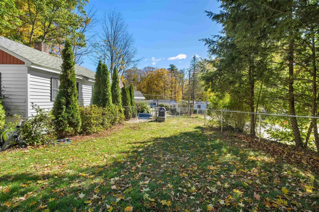 163 Central Street Farmington NH 03835