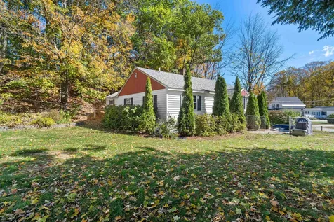 163 Central Street Farmington NH 03835