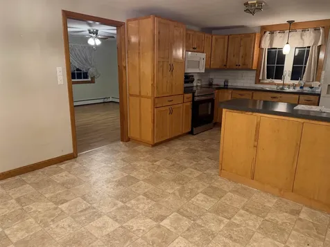 163 Central Street Farmington NH 03835