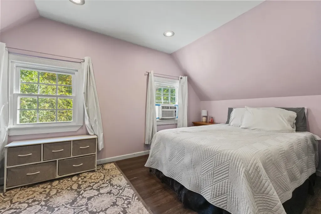 25 Eastern Avenue Amherst NH 03031