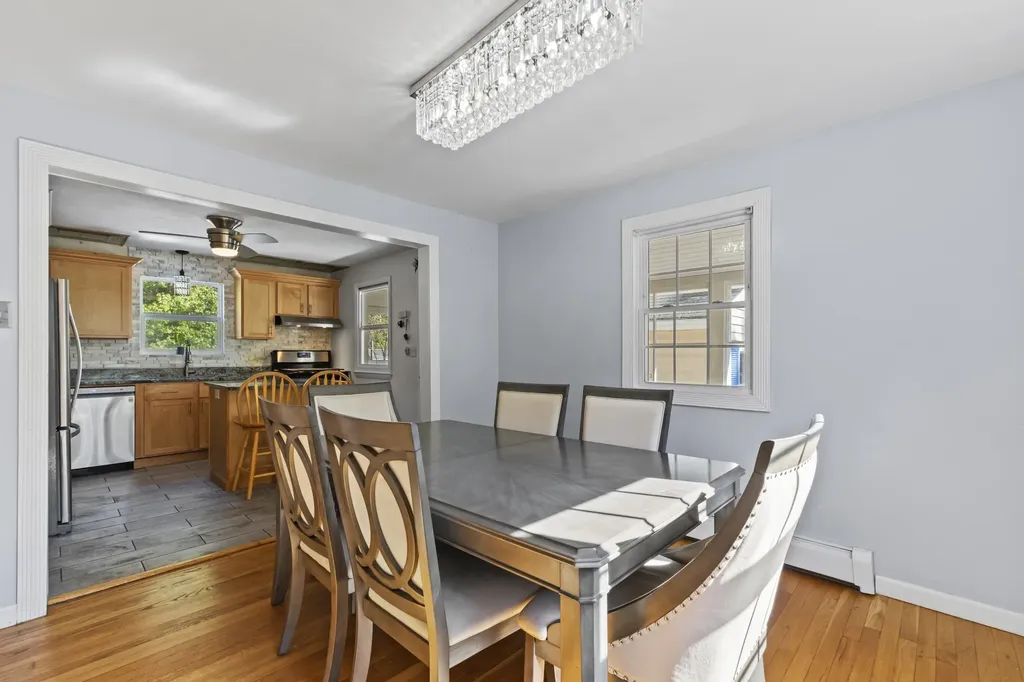 25 Eastern Avenue Amherst NH 03031