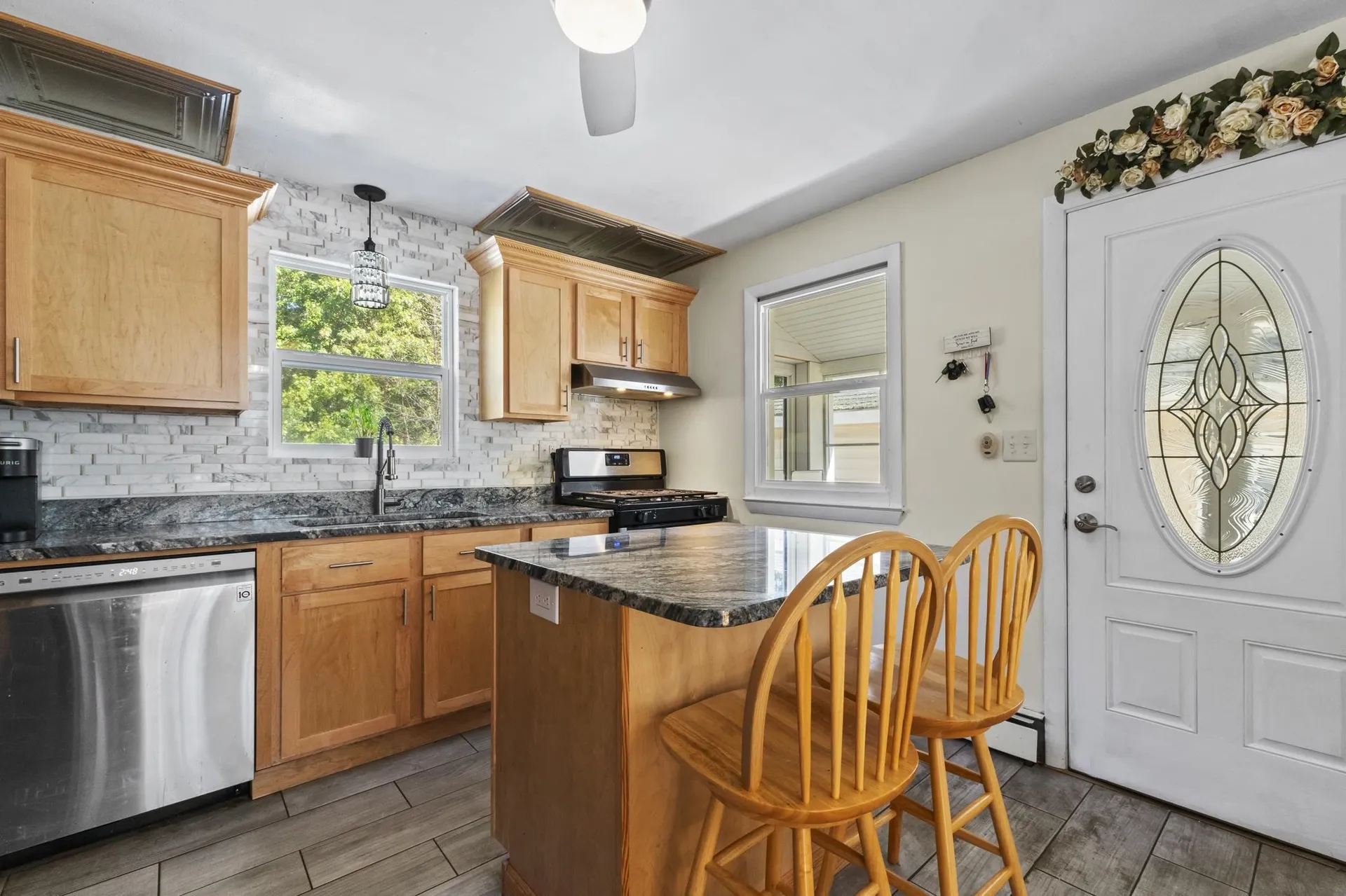 25 Eastern Avenue Amherst NH 03031