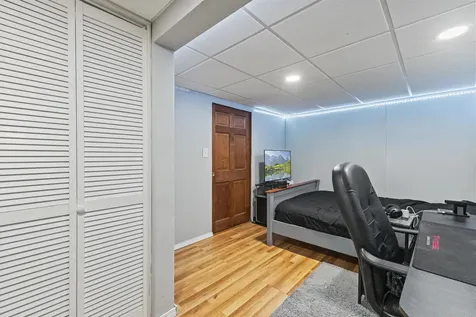 25 Eastern Avenue Amherst NH 03031