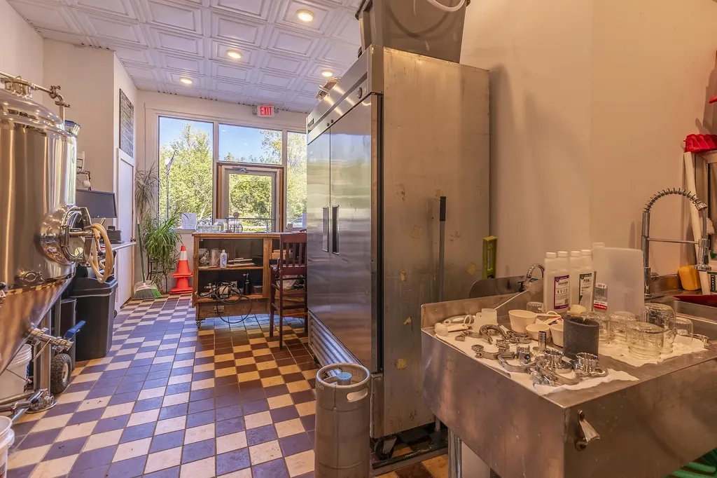 92 Rockingham Road Rockingham VT 05101