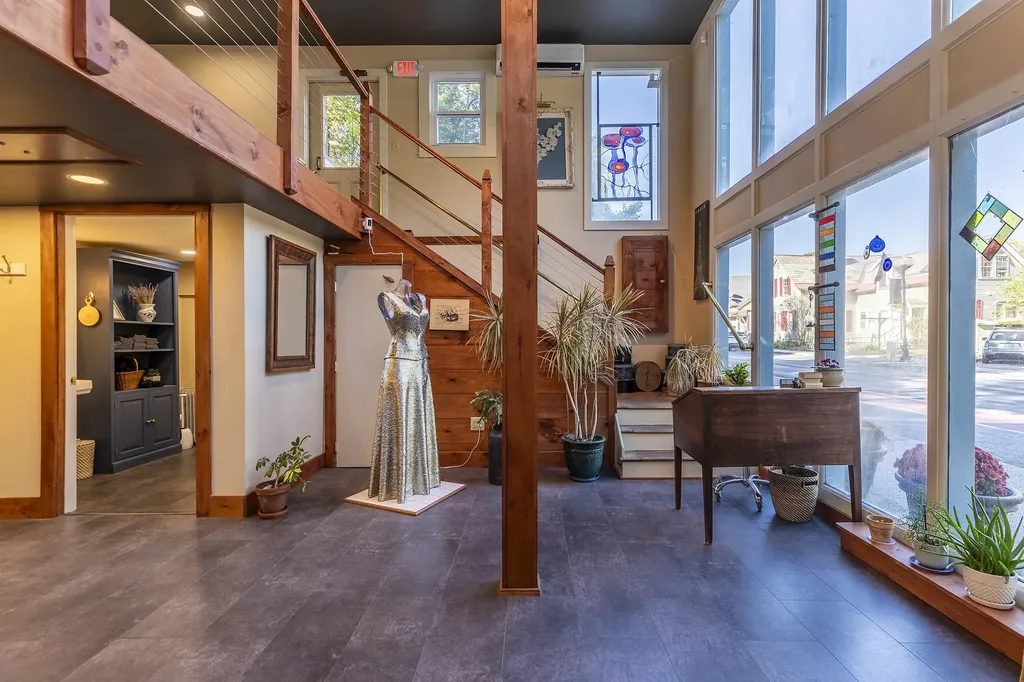 92 Rockingham Road Rockingham VT 05101