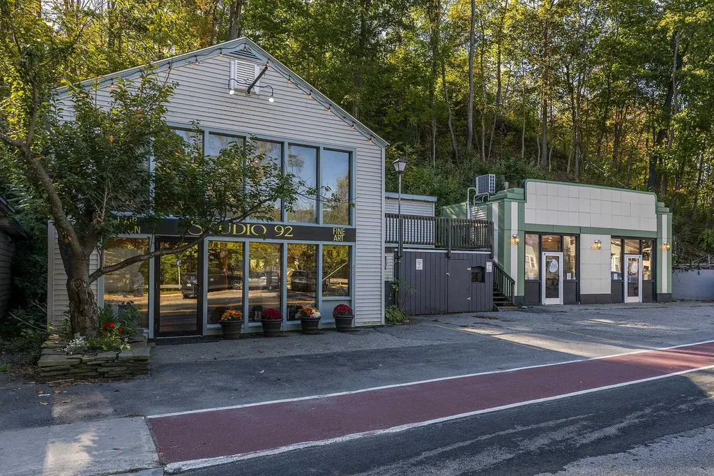 92 Rockingham Road Rockingham VT 05101