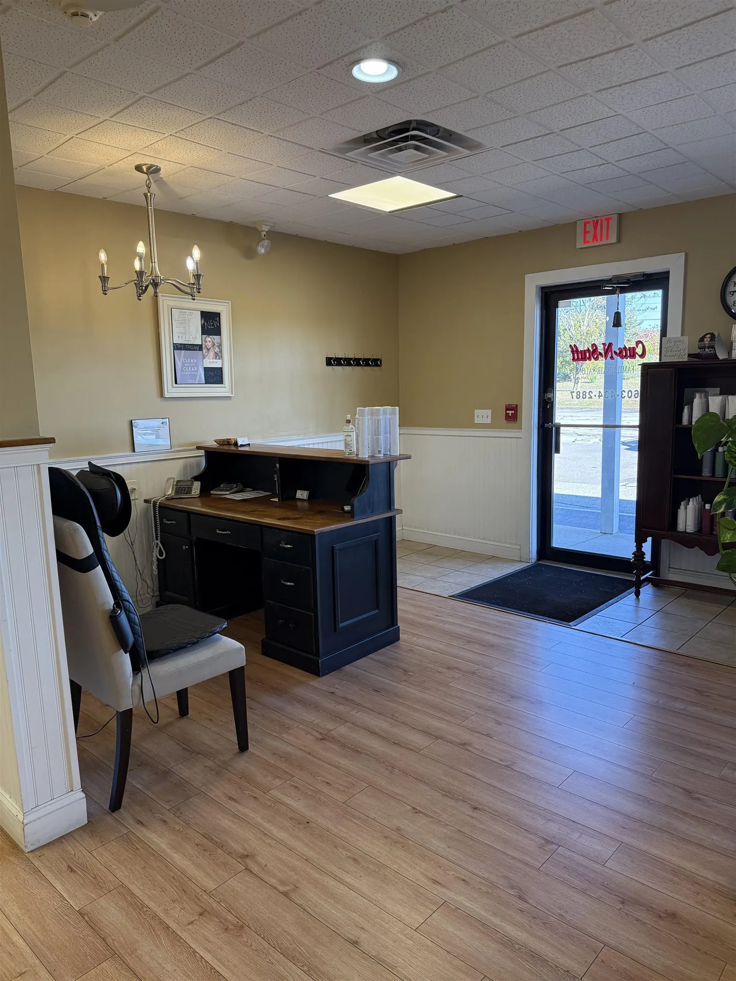 11 Manchester Road Derry NH 03038