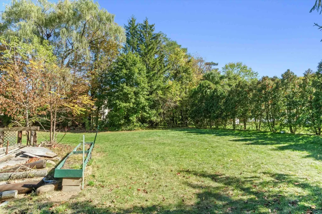 12 South Mast Street Goffstown NH 03045