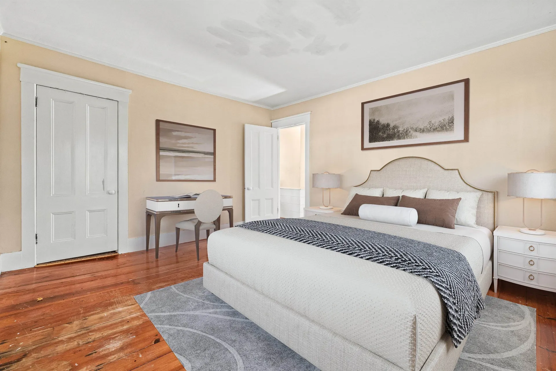 12 South Mast Street Goffstown NH 03045