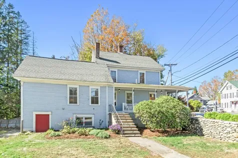 12 South Mast Street Goffstown NH 03045