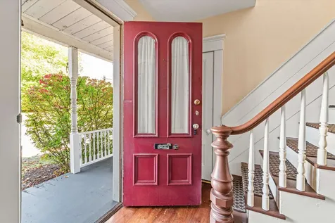 12 South Mast Street Goffstown NH 03045