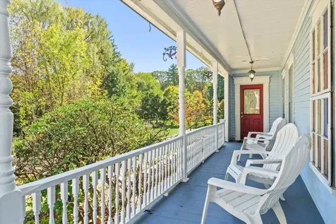 12 South Mast Street Goffstown NH 03045