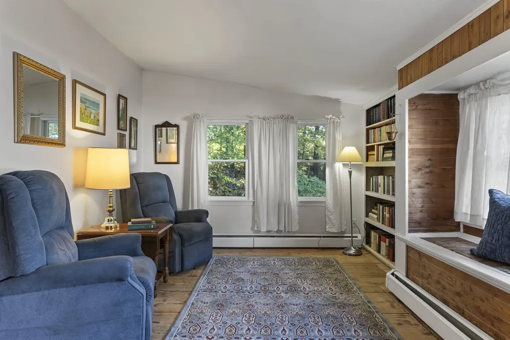 1 Cherry Road North Hampton NH 03862