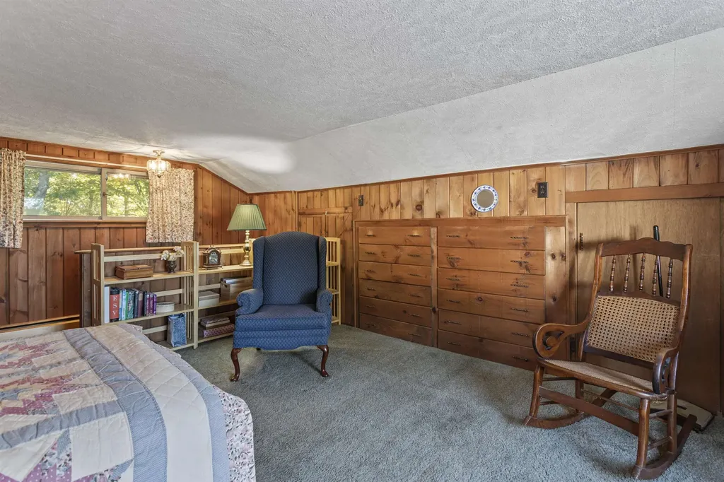 1 Cherry Road North Hampton NH 03862