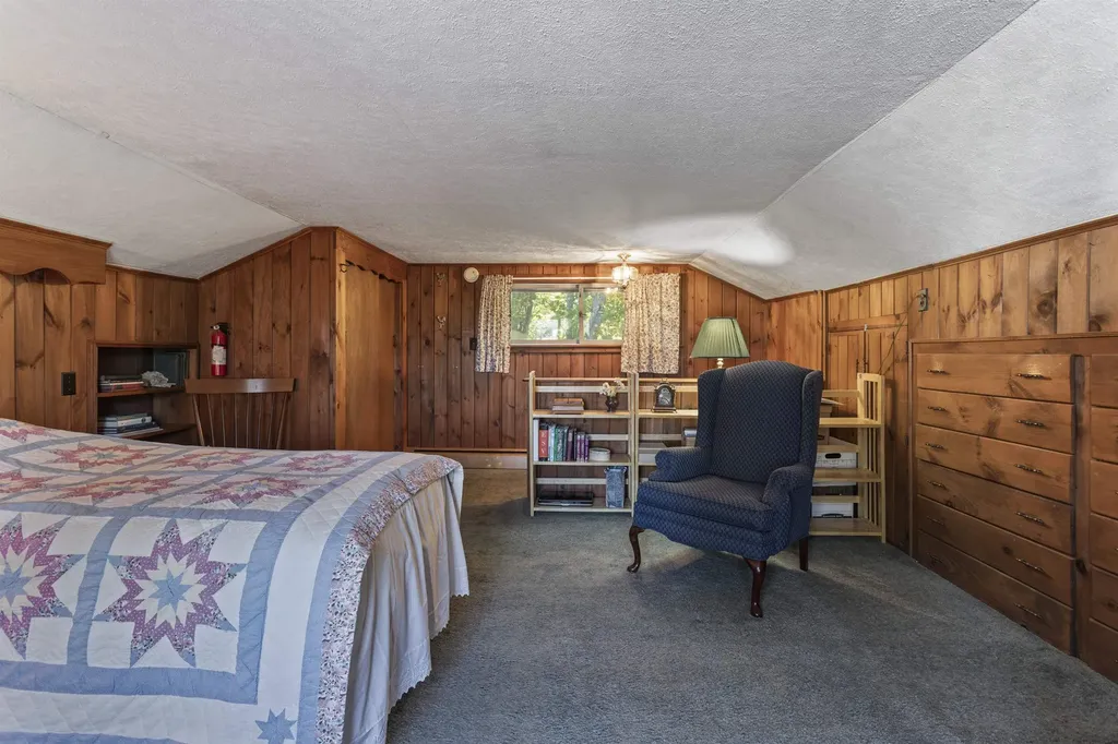 1 Cherry Road North Hampton NH 03862