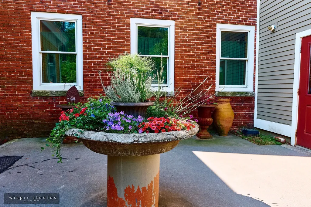 374 Union Street Peterborough NH 03458