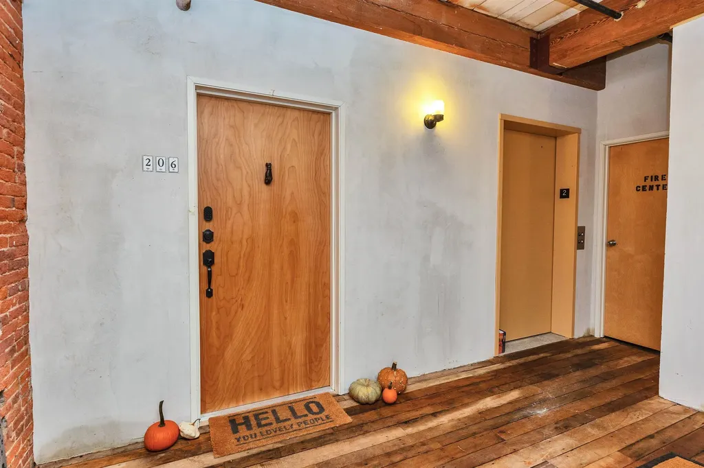 374 Union Street Peterborough NH 03458