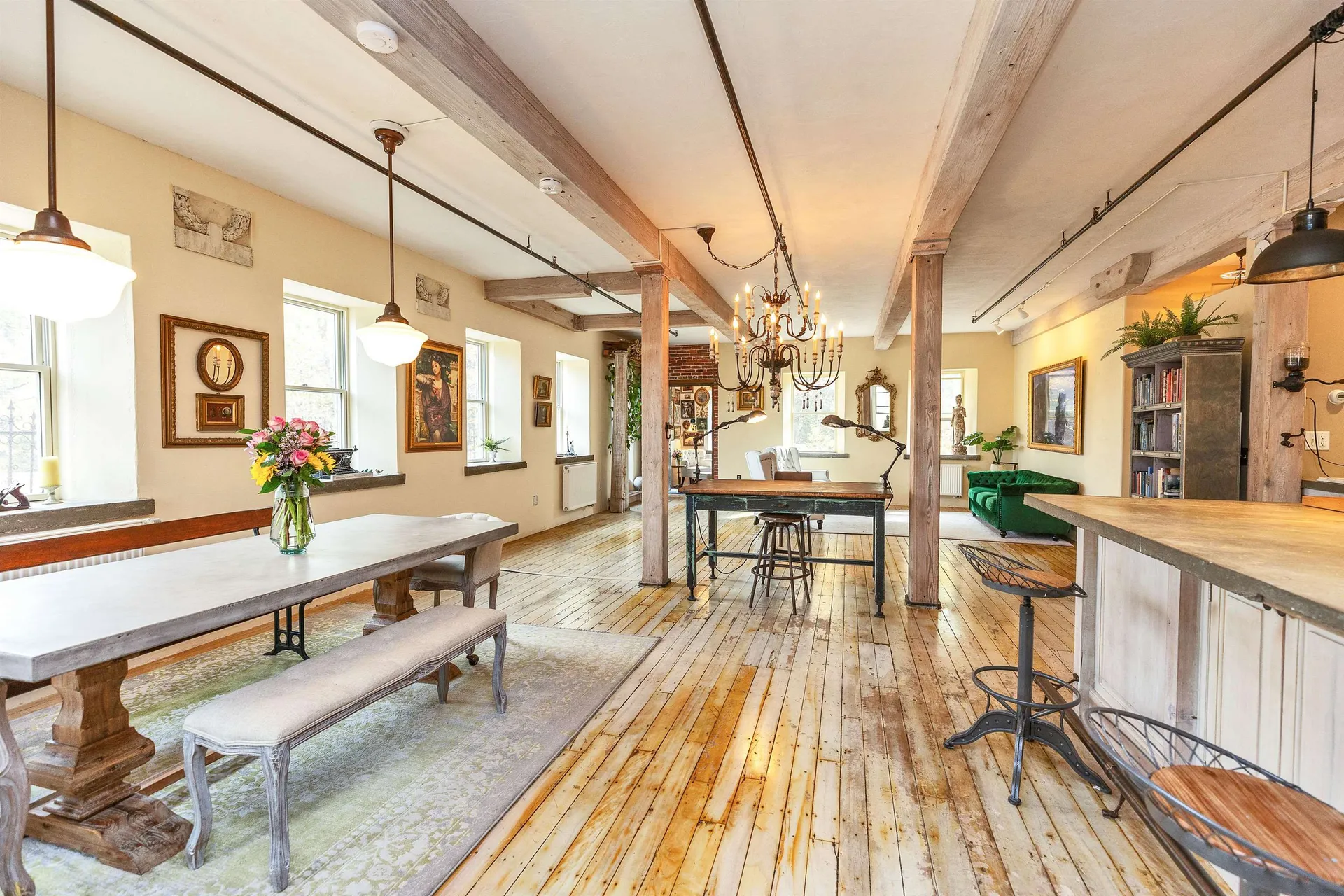 374 Union Street Peterborough NH 03458