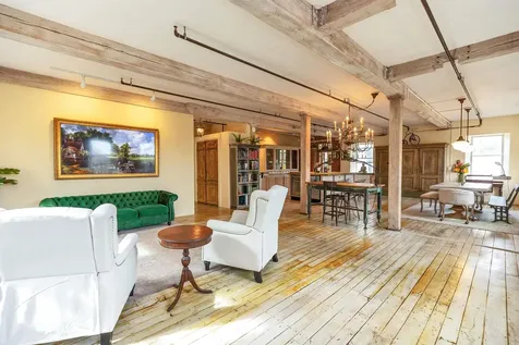 374 Union Street Peterborough NH 03458