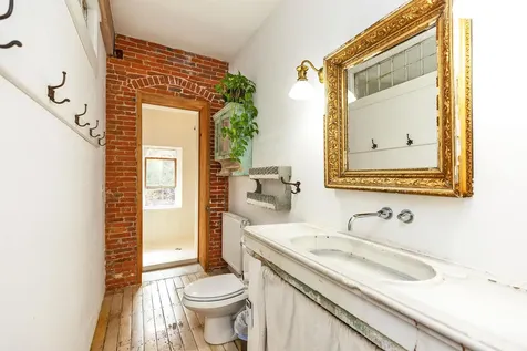 374 Union Street Peterborough NH 03458