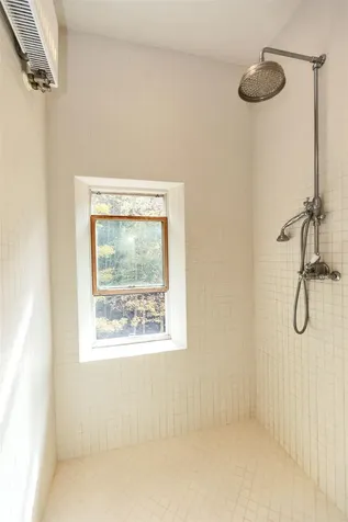 374 Union Street Peterborough NH 03458