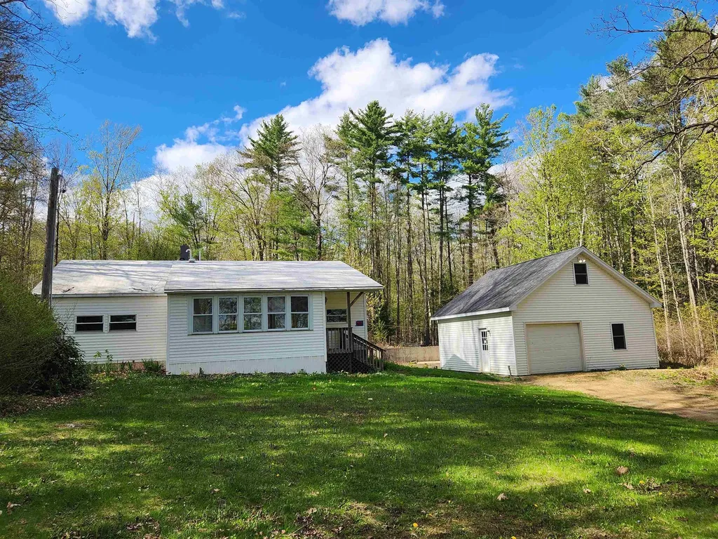 130 Upper Smith Road Sanbornton NH 03269