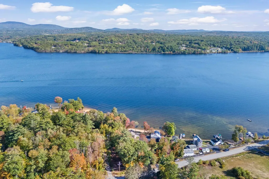 130 Upper Smith Road Sanbornton NH 03269