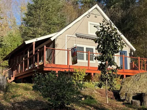 410 Tallwood Circle Londonderry VT 05148