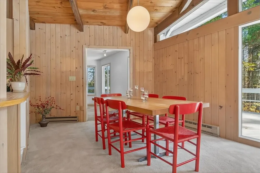 377 Glen Road Peru VT 05152