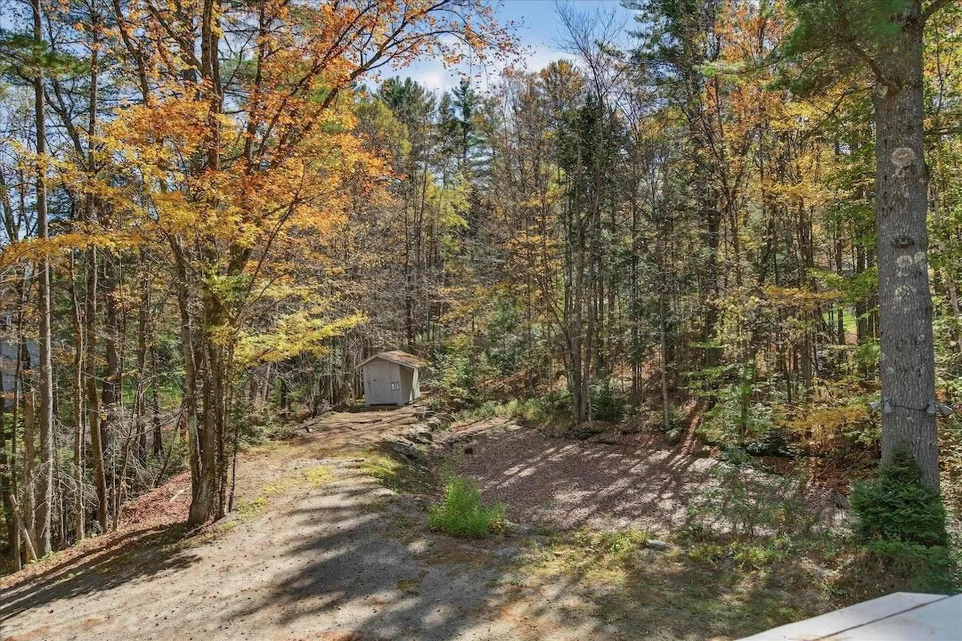 377 Glen Road Peru VT 05152