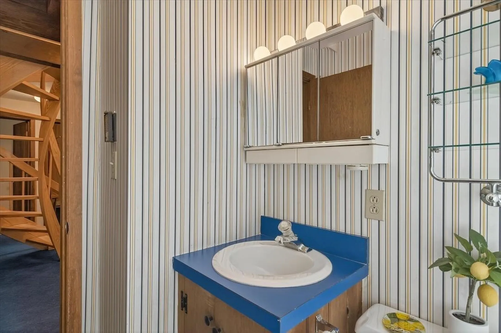 377 Glen Road Peru VT 05152