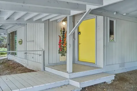 377 Glen Road Peru VT 05152