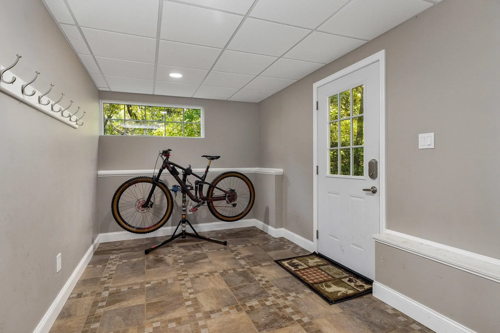 8 Winterberry Lane North Hampton NH 03862