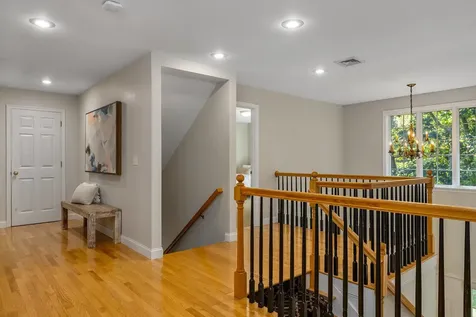 8 Winterberry Lane North Hampton NH 03862