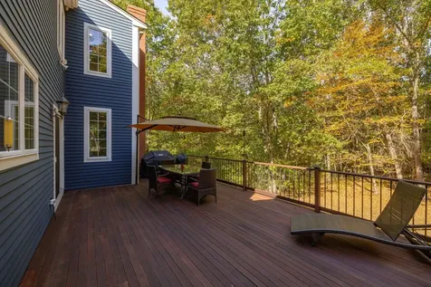 8 Winterberry Lane North Hampton NH 03862