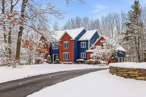 8 Winterberry Lane North Hampton NH 03862