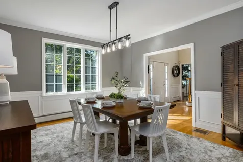 8 Winterberry Lane North Hampton NH 03862