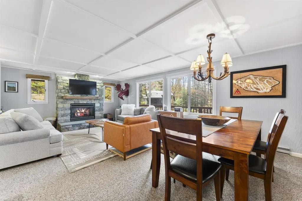 217 Magic Circle Londonderry VT 05148