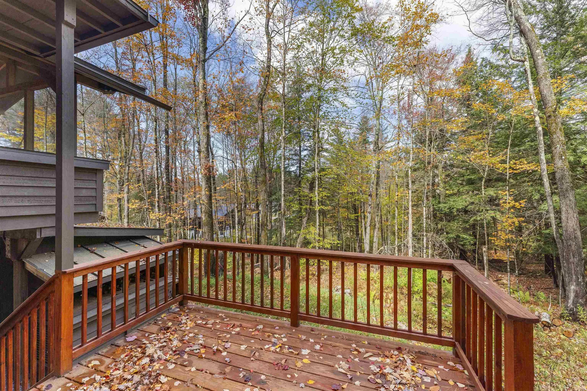 217 Magic Circle Londonderry VT 05148