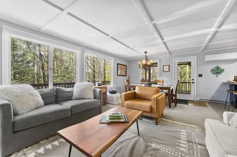 217 Magic Circle Londonderry VT 05148