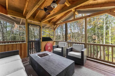 217 Magic Circle Londonderry VT 05148