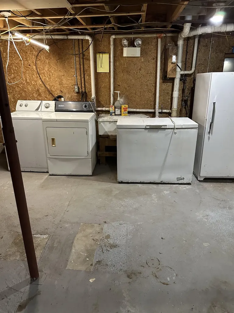 201 Pope Road Lowell VT 05847