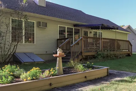 5 Holly Circle Bow NH 03304