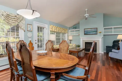 5 Holly Circle Bow NH 03304