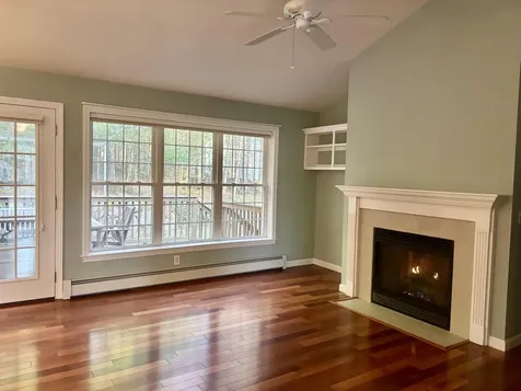 5 Holly Circle Bow NH 03304