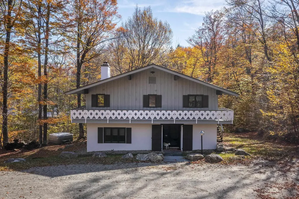 97 North Brookwood Road Stratton VT 05155