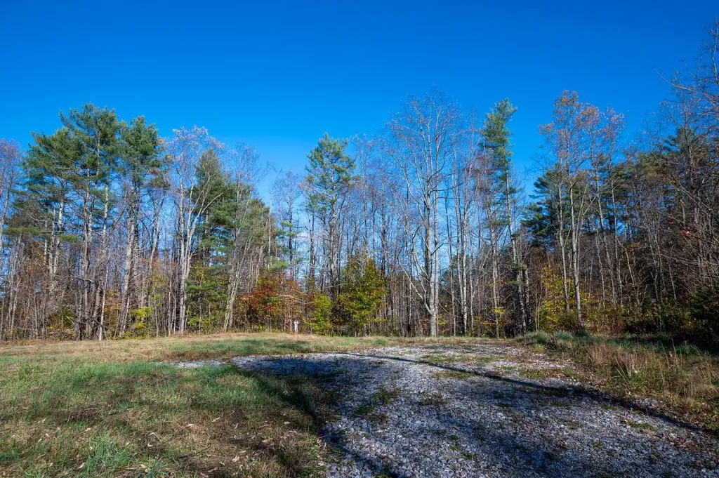 2366 Middletown Road Londonderry VT 05148