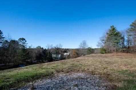2366 Middletown Road Londonderry VT 05148