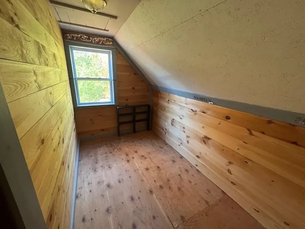 339 Kingdom Road Albany VT 05845