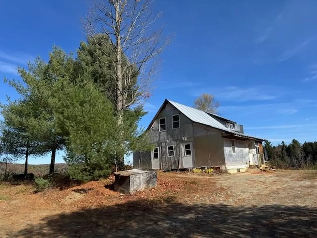 339 Kingdom Road Albany VT 05845